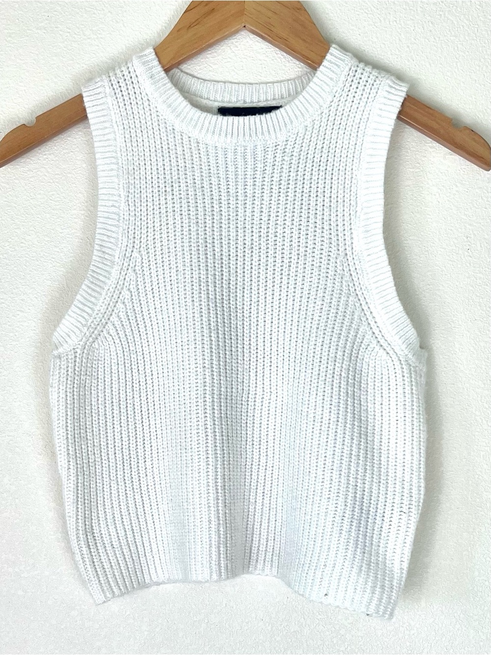 House of Harlow Sleeveless White Knit Tank Top Sweater Vest Size Small